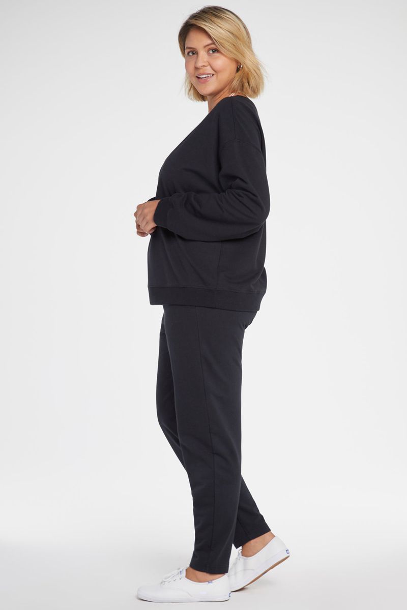 Black Women's NYDJ Plus Basic Sweatshirts | NZ 970HNRSUB