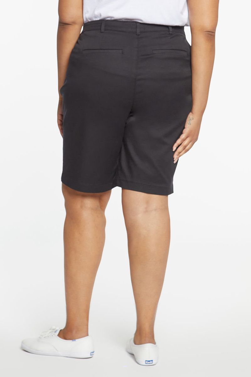 Black Women's NYDJ Plus Bermuda Shorts | NZ 631BLHYPI