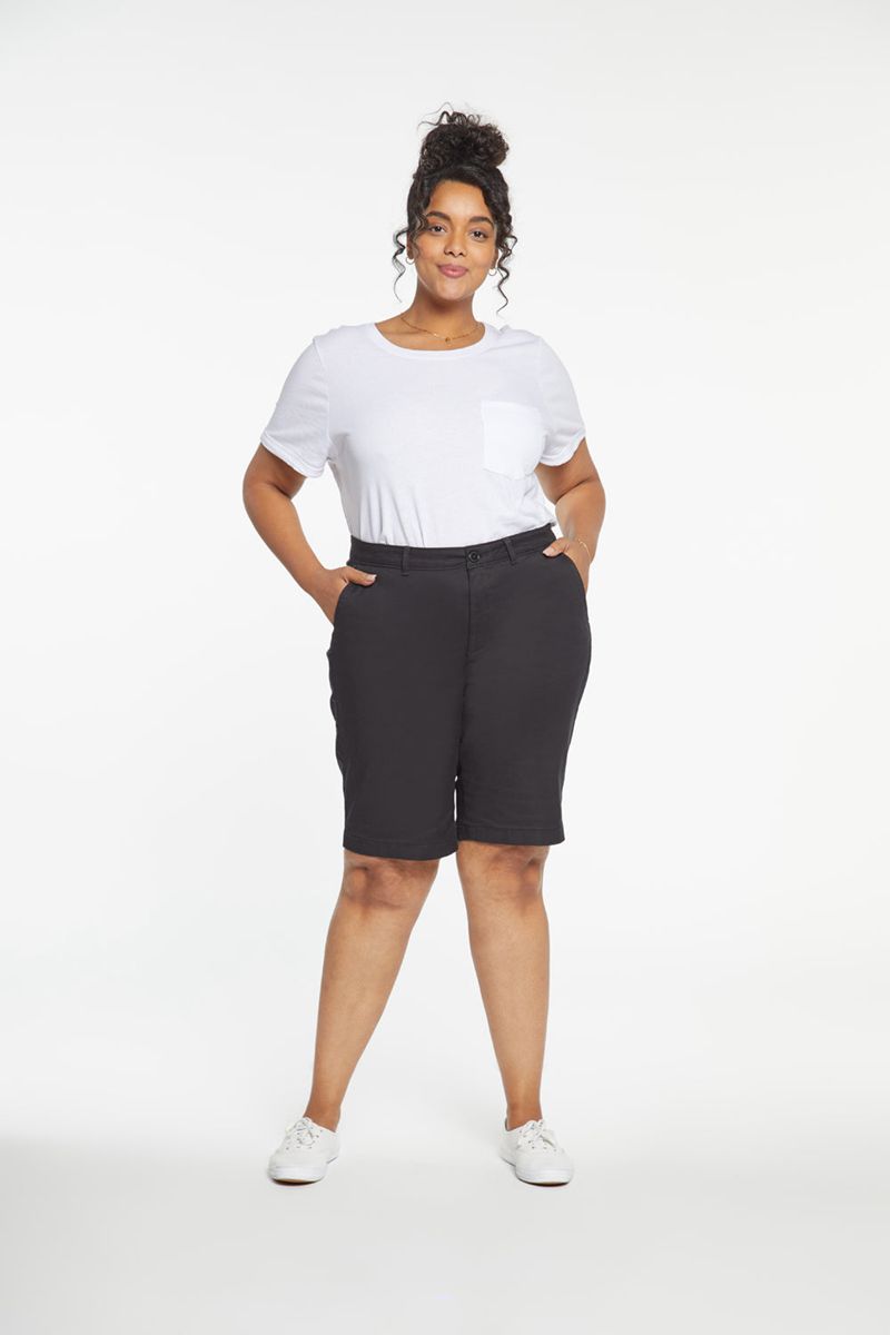 Black Women's NYDJ Plus Bermuda Shorts | NZ 631BLHYPI