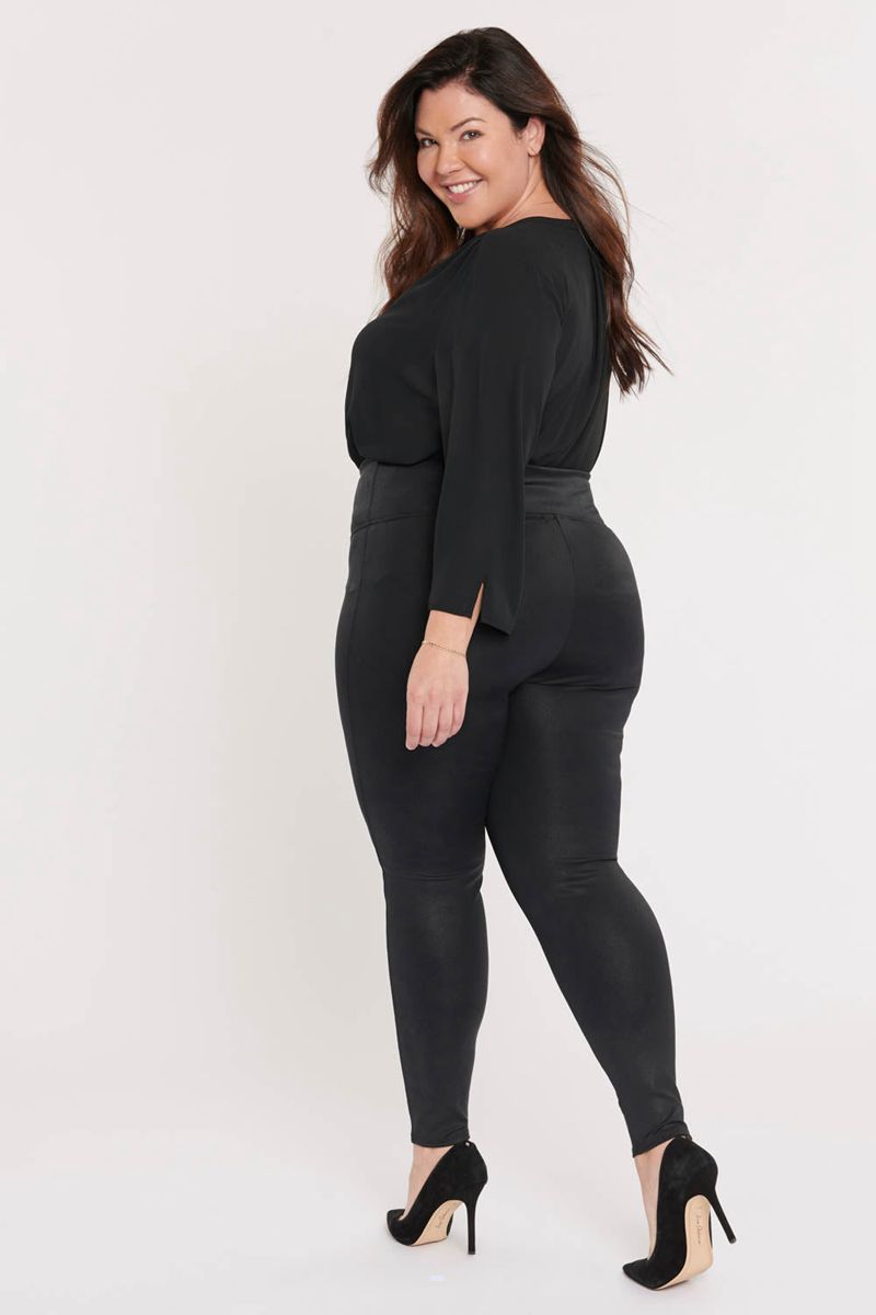 Black Women's NYDJ Plus Pull-On Skinny Leggings | NZ 930GLMHOF