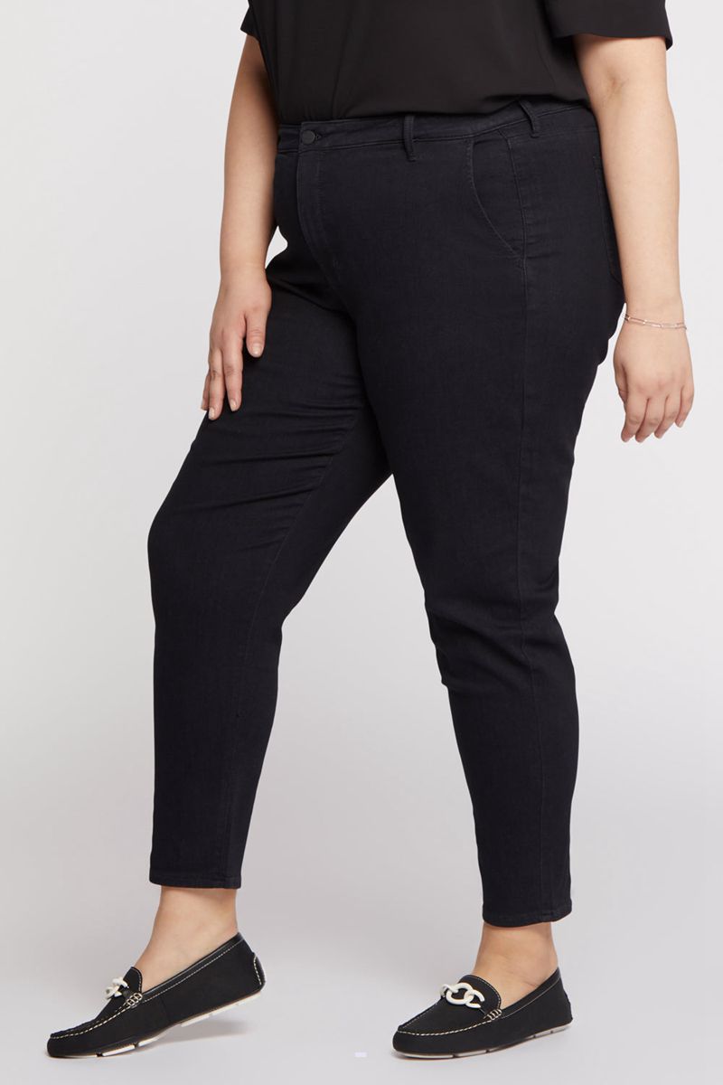 Black Women's NYDJ Plus Relaxed Tapered Jeans | NZ 801VZWXMP