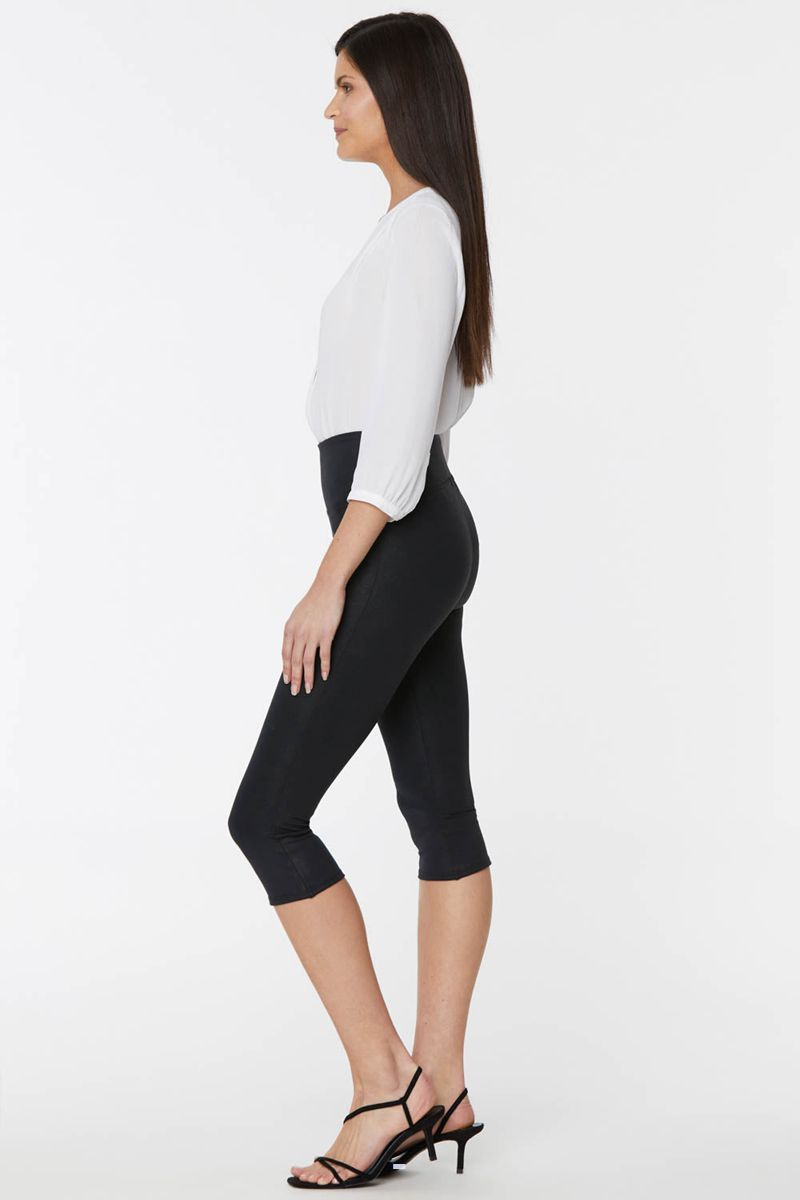 Black Women's NYDJ Pull-On Skinny Capri Leggings | NZ 106BLXMWT