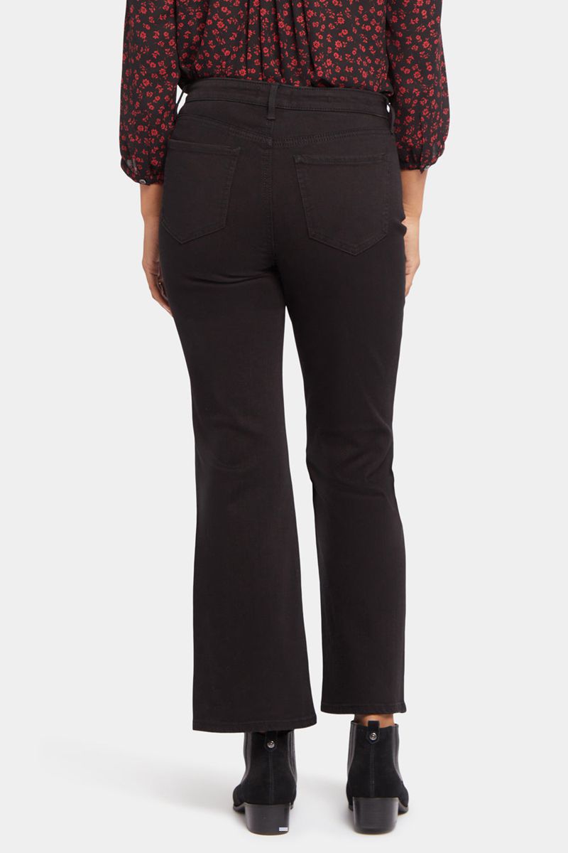 Black Women's NYDJ Relaxed Flared Jeans | NZ 892YWSDPO