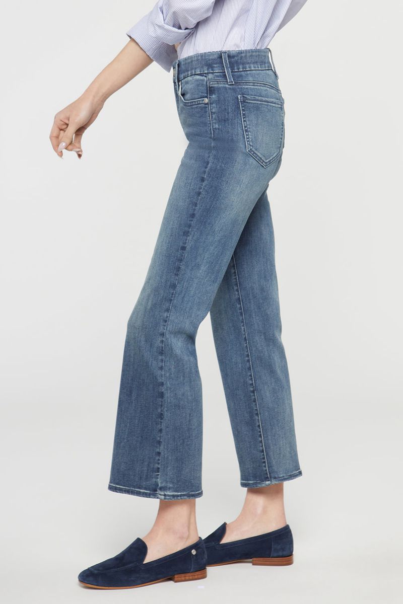 Blue Women's NYDJ Petite Waist-Match™ Relaxed Flared Jeans | NZ 415SXPILD