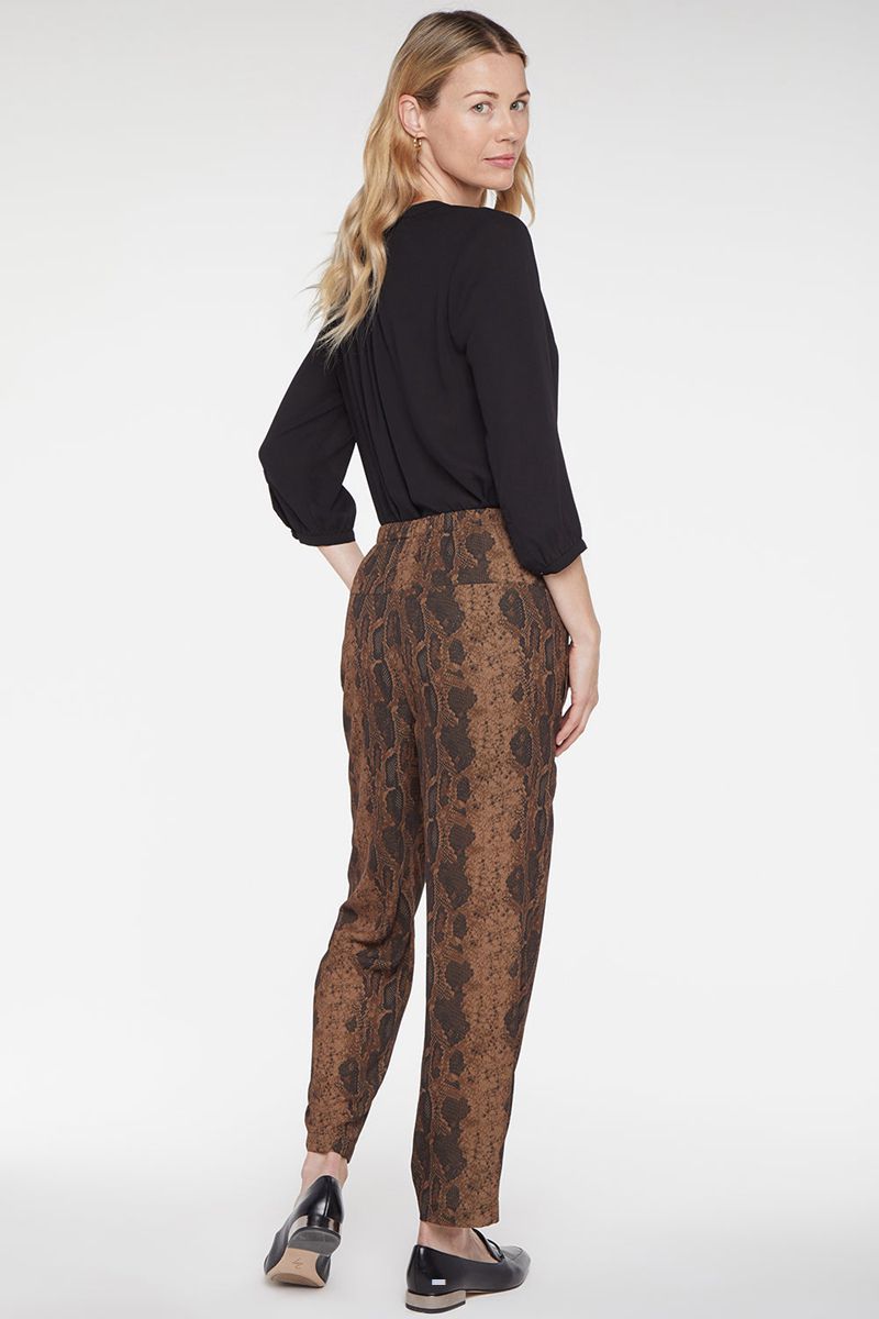 Brown Women's NYDJ Ines Slim Pants | NZ 590QKALUI