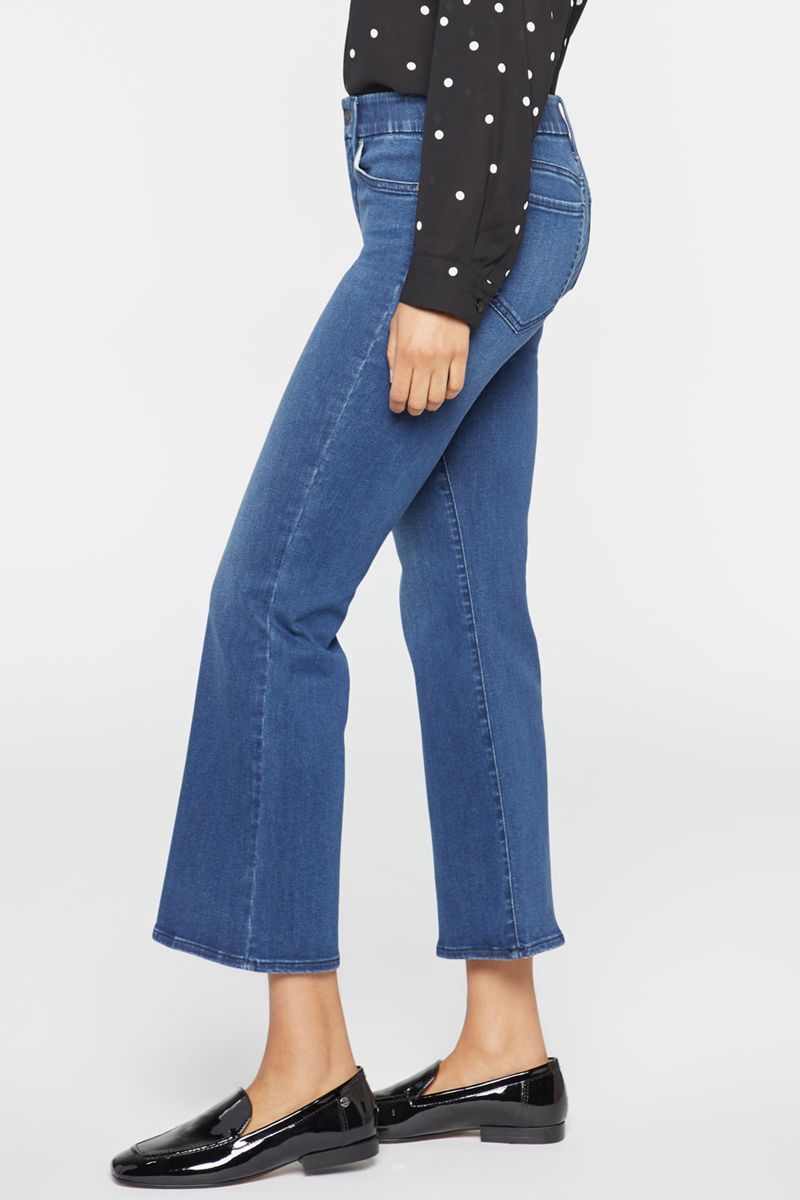 Dark Blue Women's NYDJ Petite Waist-Match™ Relaxed Flared Jeans | NZ 507VEOBDJ