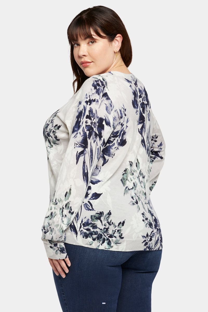 Flower Women's NYDJ Plus Classic Crewneck Tops | NZ 643SXNMCP