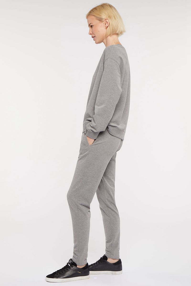 Light Grey Women's NYDJ Basic Sweatshirts | NZ 283WRHCME