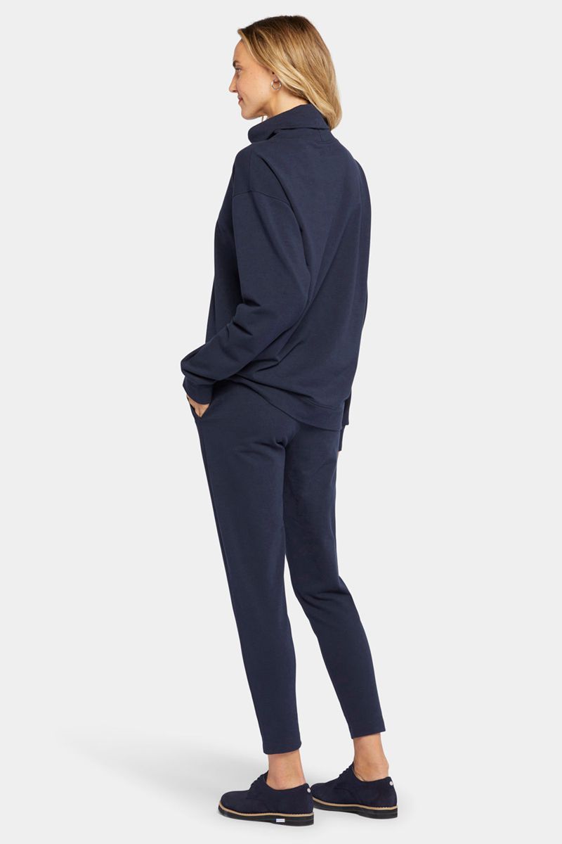 Navy Women's NYDJ Turtleneck With Thumbholes Sweatshirts | NZ 264OKPSUL