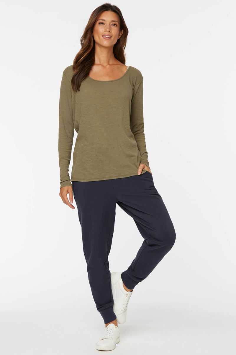 Olive Women's NYDJ Long Sleeved Ribbed Scoopneck T-Shirts | NZ 037LJIGVR