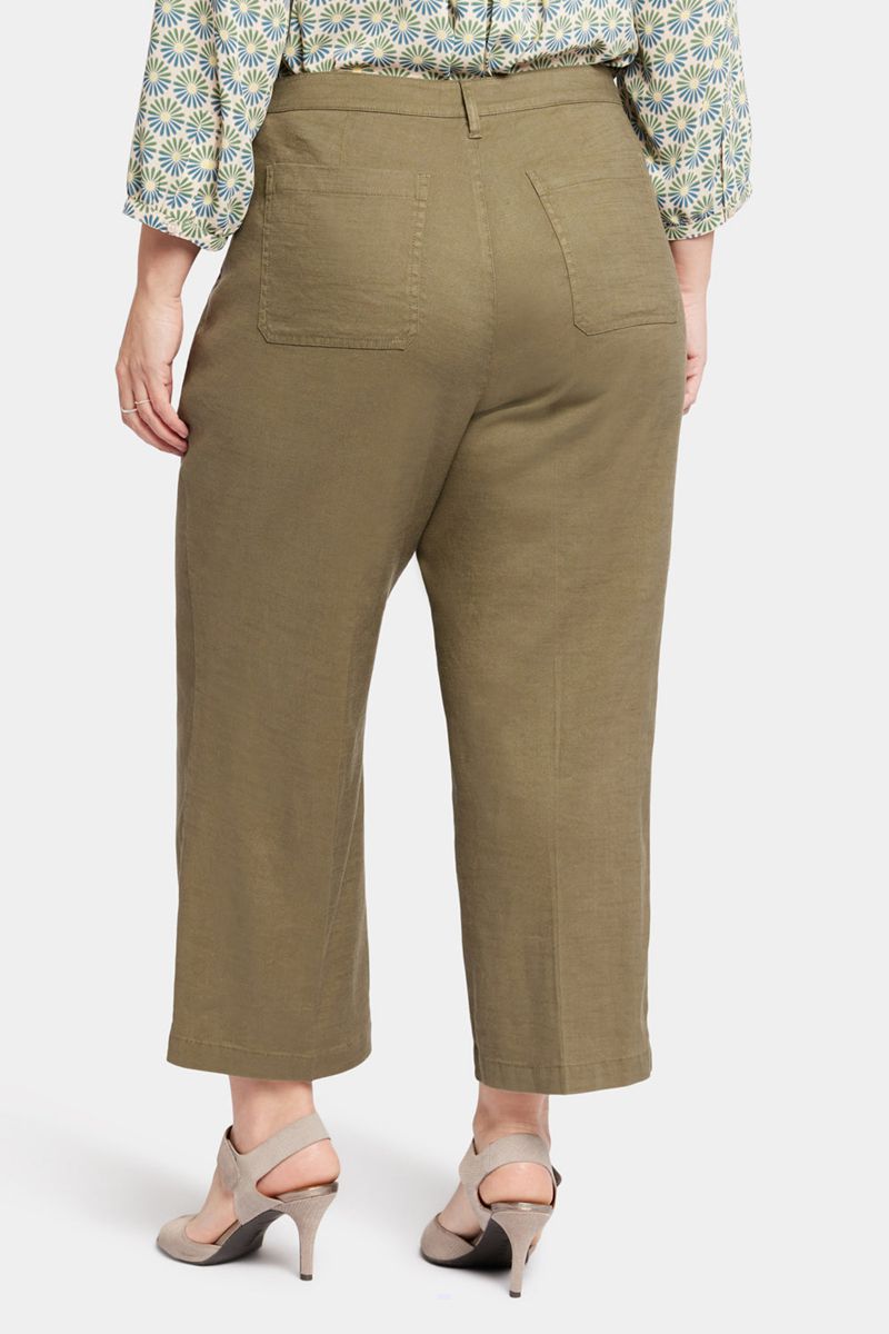 Olive Women's NYDJ Plus Wide Leg Cargo Capri Pants | NZ 126IRAZOV