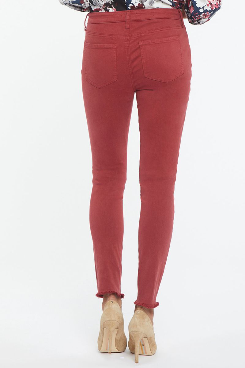 Red Women's NYDJ Petite Ami Skinny Jeans | NZ 703NAWOHB