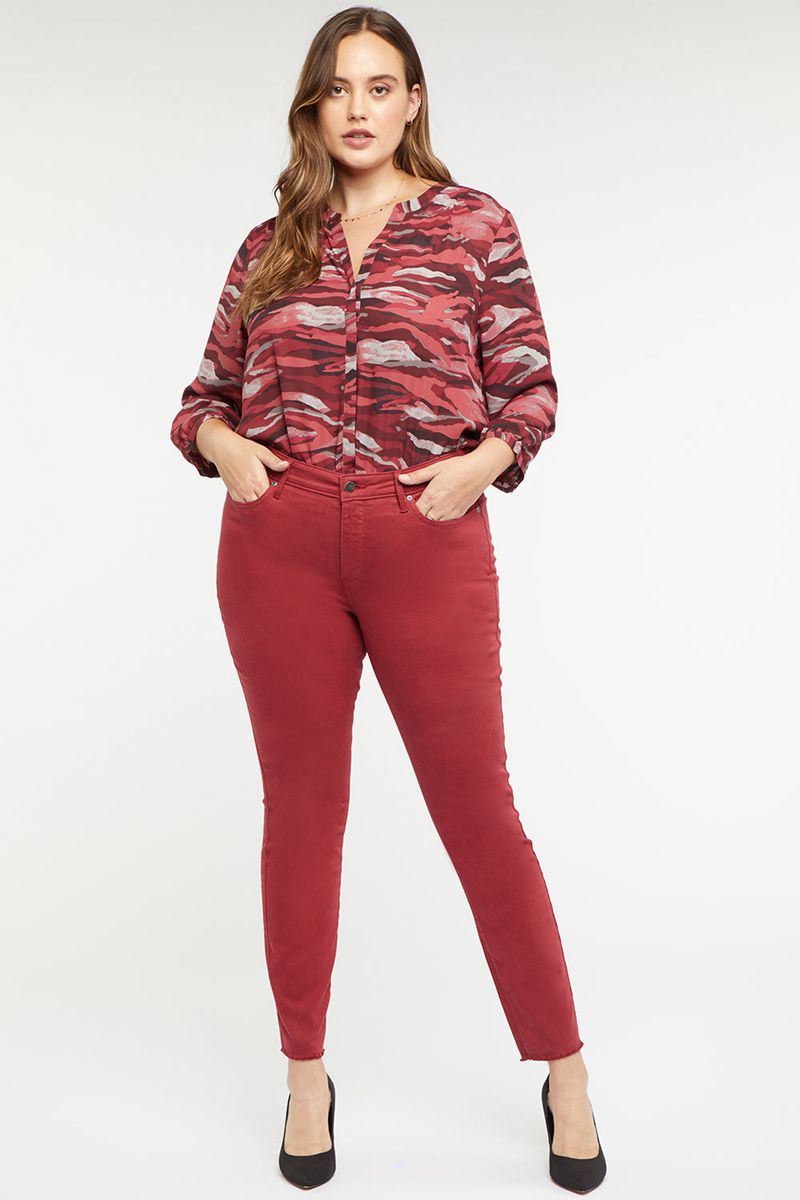 Red Women's NYDJ Plus Ami Skinny Jeans | NZ 791NOKPXG