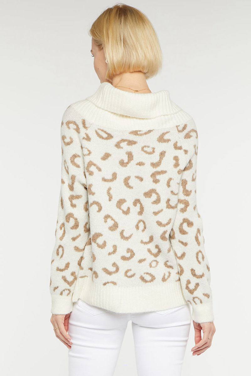 White Women's NYDJ Leopard Turtleneck Sweaters | NZ 862VWEKYQ