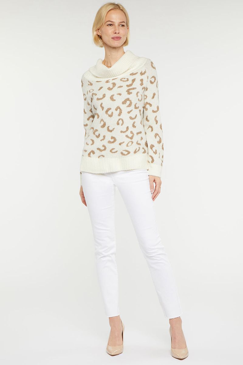 White Women's NYDJ Leopard Turtleneck Sweaters | NZ 862VWEKYQ