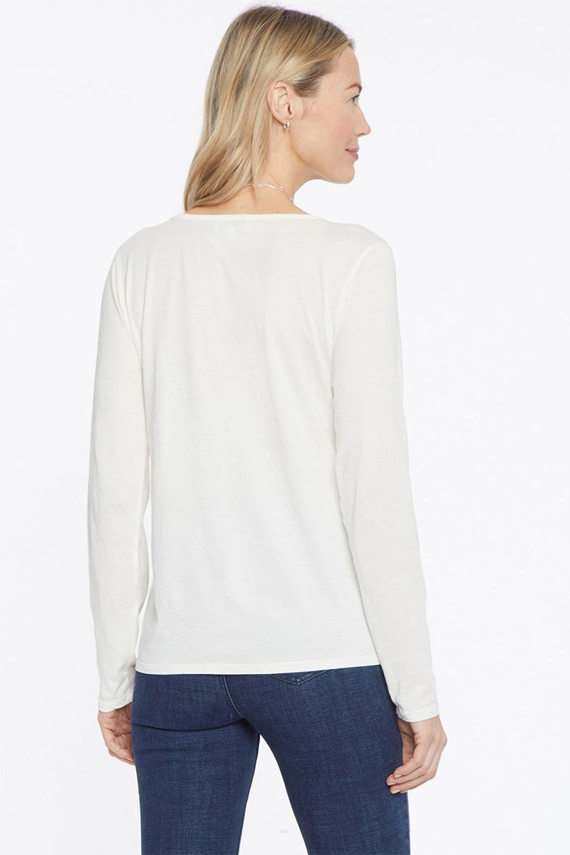 White Women's NYDJ Long Sleeved Scoopneck T-Shirts | NZ 782GMQONJ