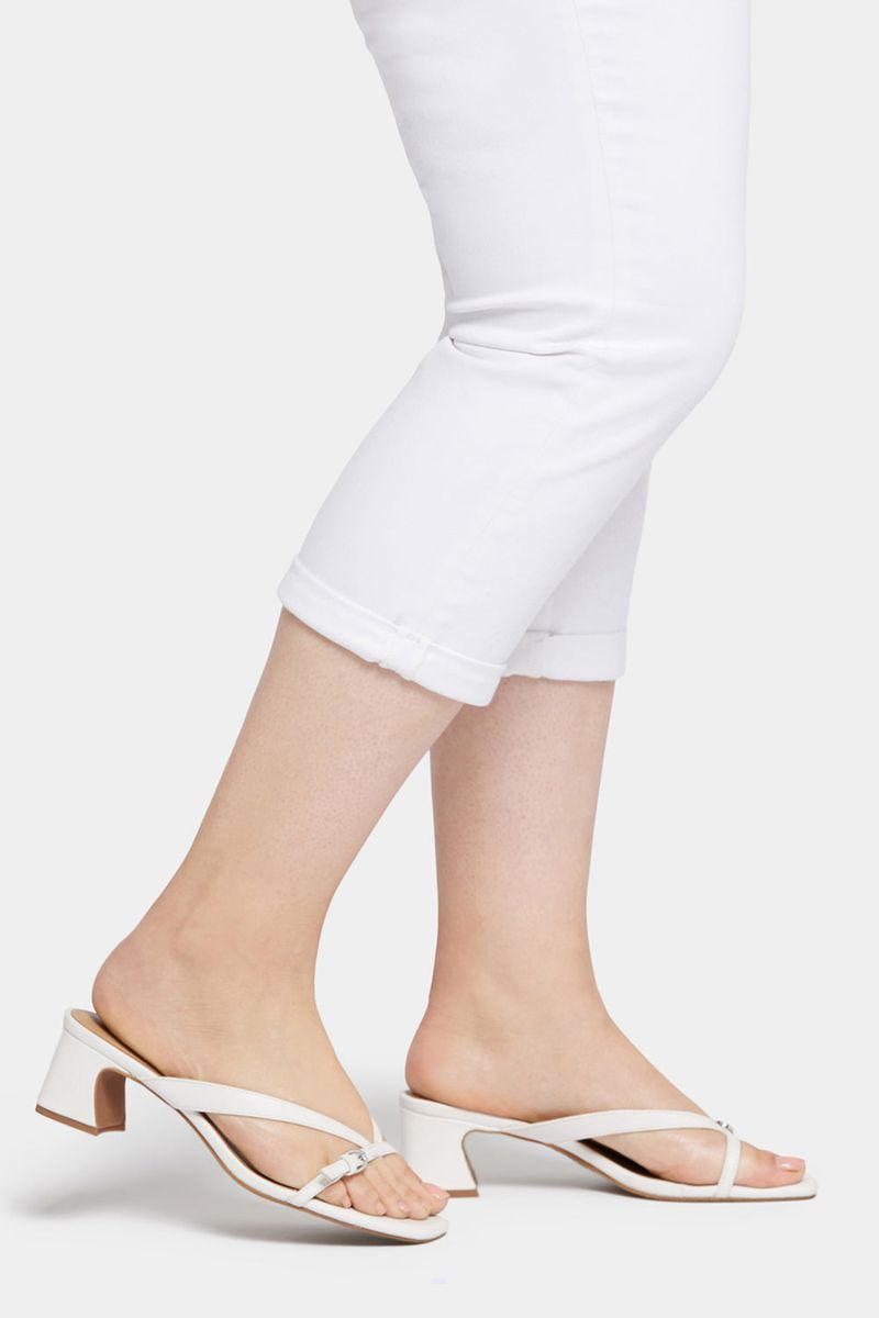 White Women's NYDJ Plus Chloe Skinny Capri Jeans | NZ 407OUAITD