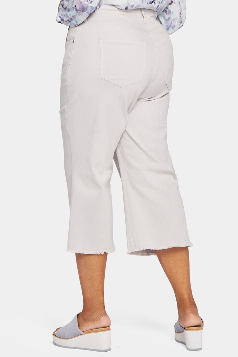 White Women's NYDJ Plus Wide Leg Capri Jeans | NZ 351IQCPAO