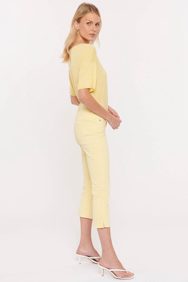 Yellow Women's NYDJ Chloe Capri Jeans | NZ 690MUVYQL