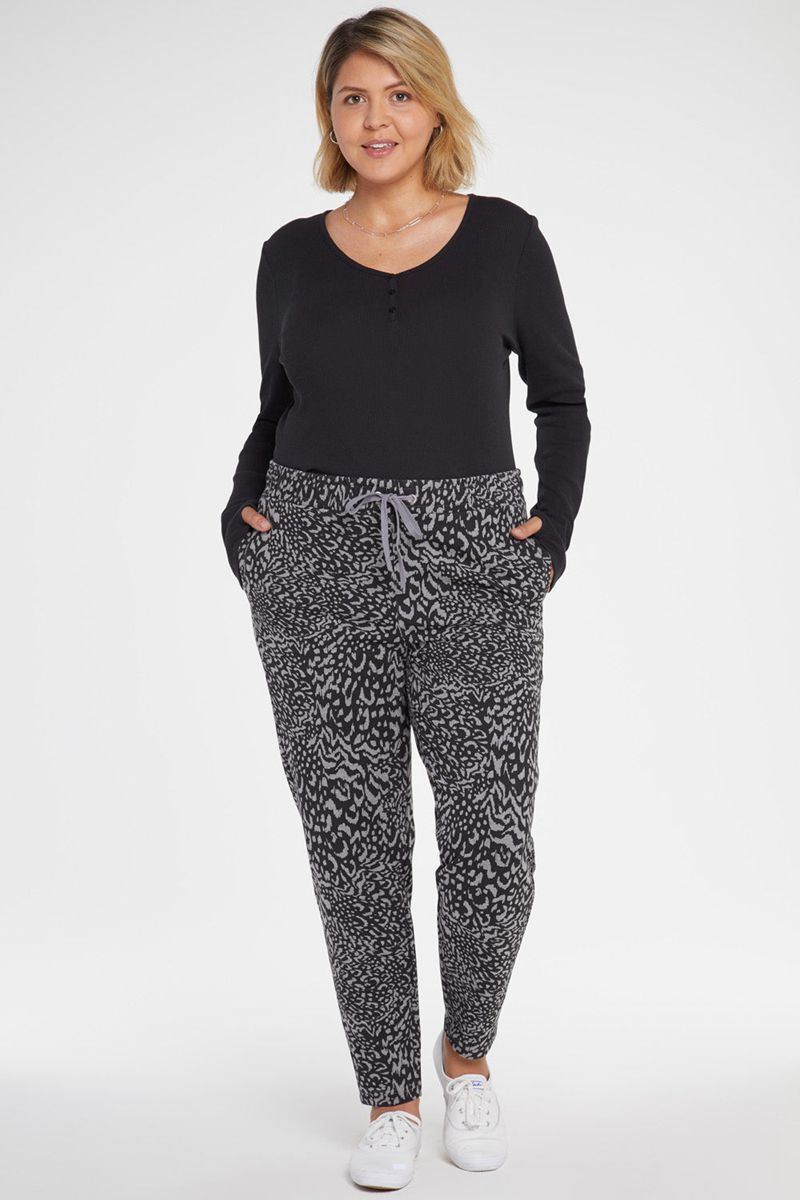 Black Women's NYDJ Plus Slim Jogger Pants | NZ 817MCOIVD