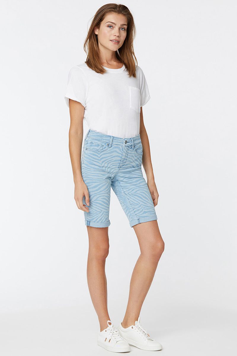 Blue Women's NYDJ Petite Briella 9 Inch Denim Shorts | NZ 296YMZRIE