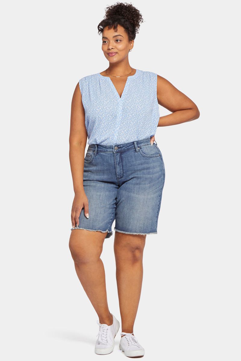 Blue Women's NYDJ Plus Boyfriend Denim Shorts | NZ 673TUHZNQ